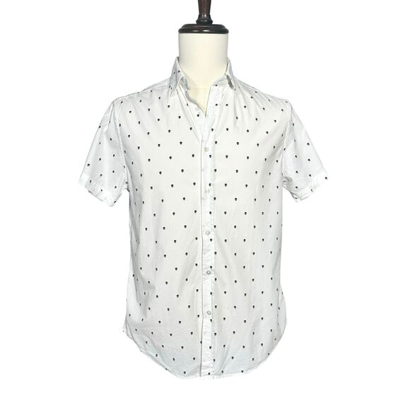 Cactus Man | Men | Skull Print White Casual Halloween Button Up Shirt | Medium - Picture 2 of 9